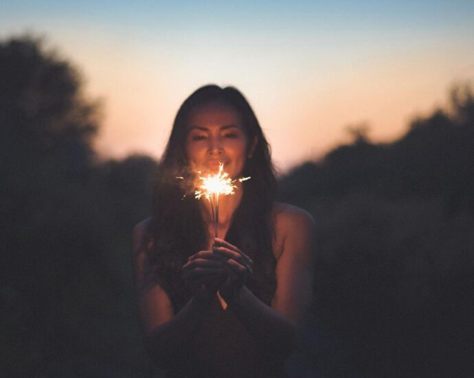 Good Vibes: 3 Signale, die dir das Universum schickt, bevor du dein großes Glück findest