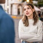 Liebe: 3 Kommunikationsfehler, mit denen du unbewusst deine Beziehung sabotierst