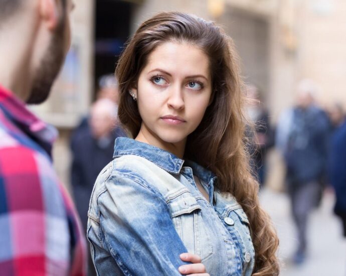 Psychologie: An diesen Warnzeichen erkennst du einen "umgekehrten" Narzissten
