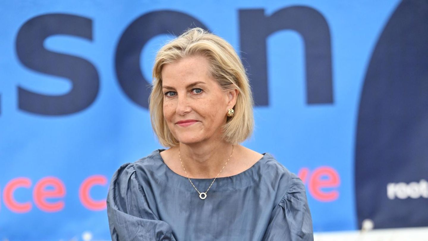 Royale Frisuren: Mit dem Schnitt liefert sie uns die schönste Frisur des Sommers