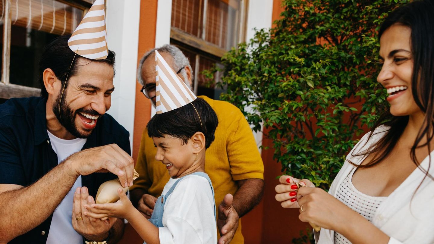 Zeit statt Zeug: Die schönsten Geschenke für die ganze Familie