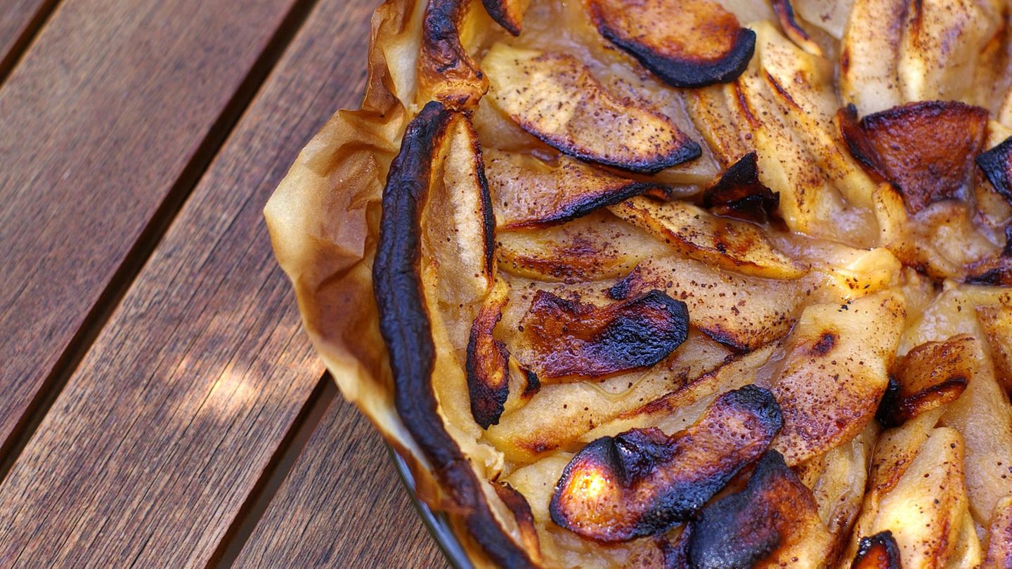 Kuchen-Katastrophe: 5 häufige Back-Fehler, mit denen du aus Versehen jeden Obstkuchen ruinierst