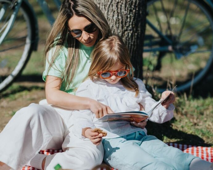 Endlich Lesezeit!: Die 5 besten Familienromane für den Sommer