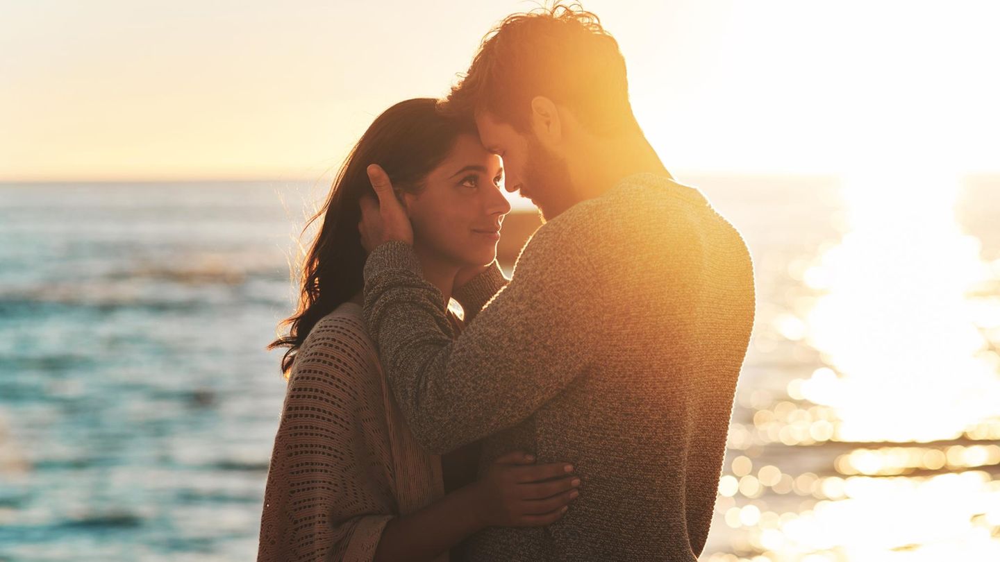 Horoskop: Wer eines dieser 3 Sternzeichen liebt, hat den Romantik-Jackpot gewonnen