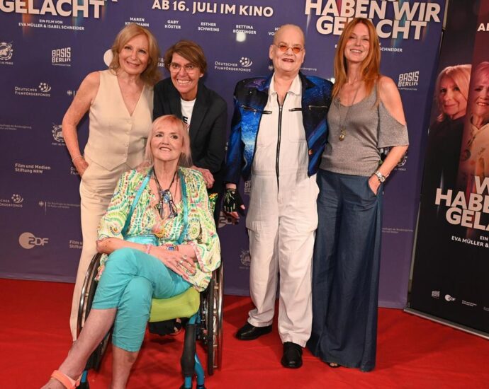 Frauenbilder im TV: "Das waren keine Einzelfälle" – Was Frauen im TV der 90er Jahre erdulden mussten