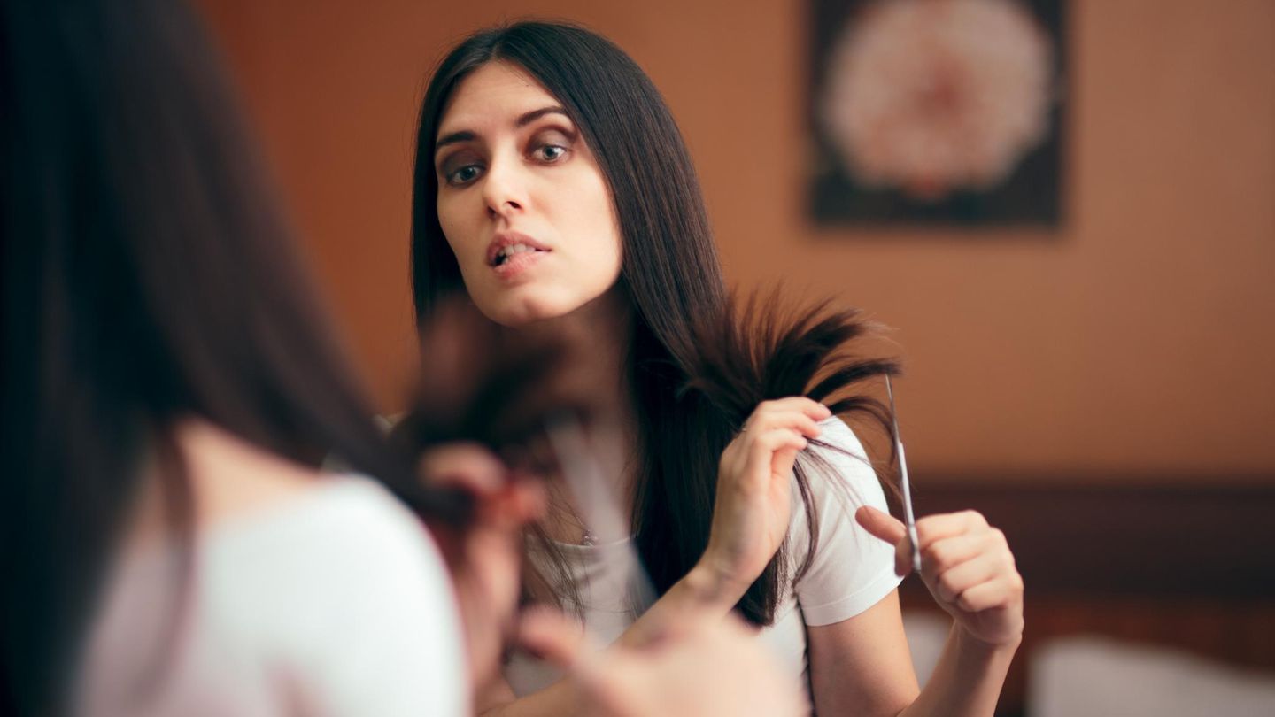 Friseur verrät: 3 vermeintliche Haarpflegetipps, die dein Haar in Wahrheit zerstören