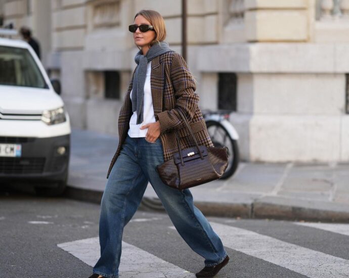 Dark, Medium, Light: Wie kombiniere ich meine Jeansfarbe am besten?
