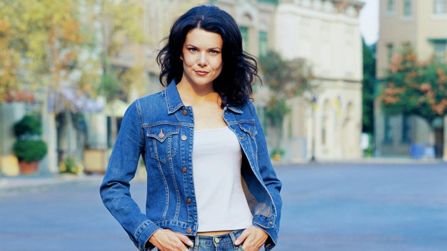 Zum Nachshoppen: Die coolsten Looks unserer Serienlieblinge