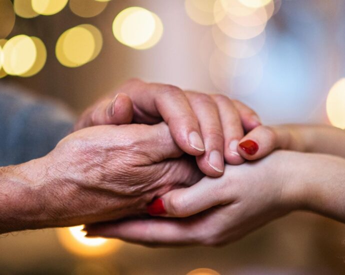 Freundschaft kennt kein Alter: Die besten Beziehungstipps bekam sie von einem 93-Jährigen