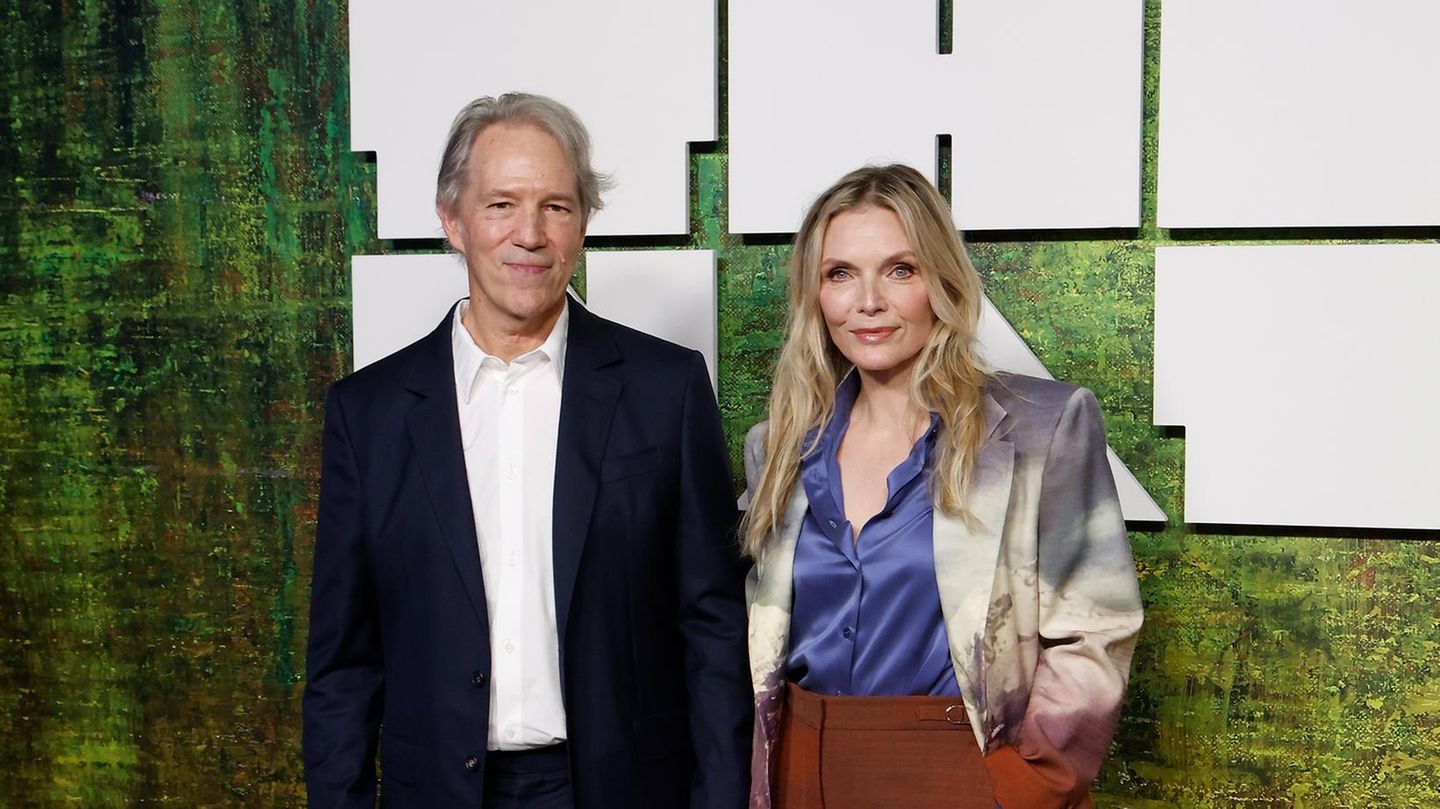 Red-Carpet-Looks 2026: Seltener Auftritt mit ihrem Ehemann – dieses Detail fällt auf!