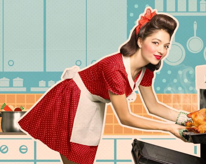 Autorin über sanfte Radikalisierung: Warum immer mehr Frauen anfällig für die "Tradwife-Falle" sind