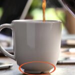 Alltagswissen: Fast niemand weiß es: Dafür sind die Kerben unter deiner Kaffeetasse da