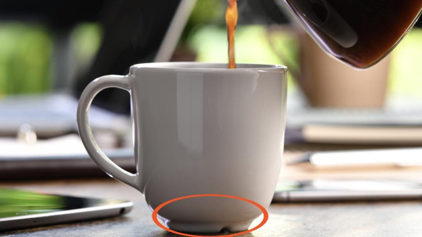 Alltagswissen: Fast niemand weiß es: Dafür sind die Kerben unter deiner Kaffeetasse da