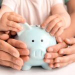 Anlegen fürs Kind: So kannst du Geld für dein Kind sparen