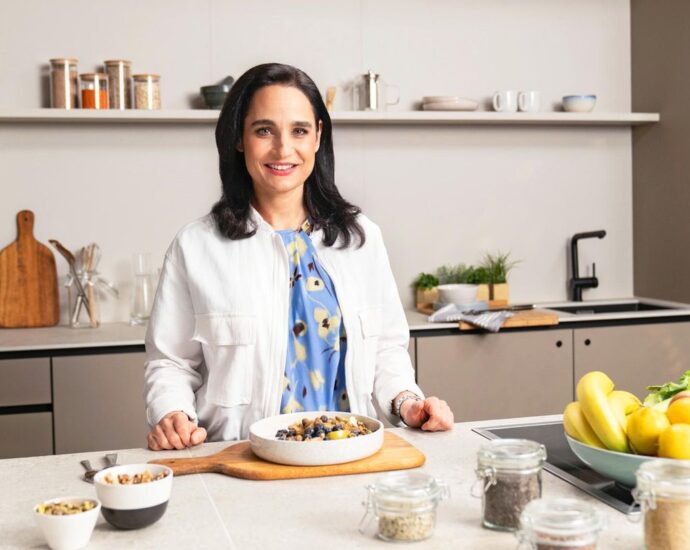 Beauty-Sprechstunde: Dr. Yael Adler, wozu brauchen wir Kollagen?