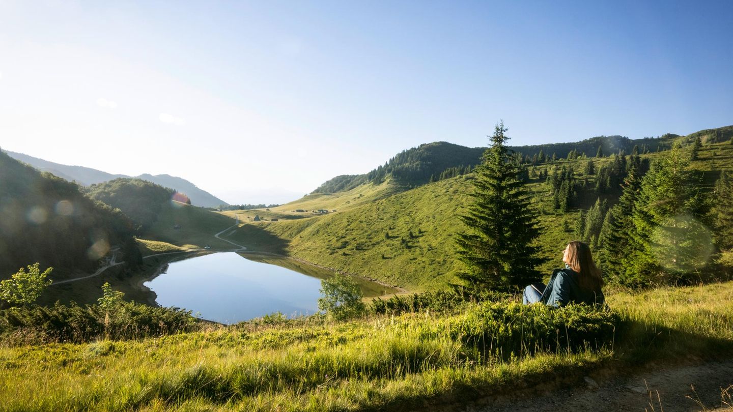 Von Alm zu Alm: Mein Wanderurlaub durch Montenegro – ein Märchenprinz war auch dabei